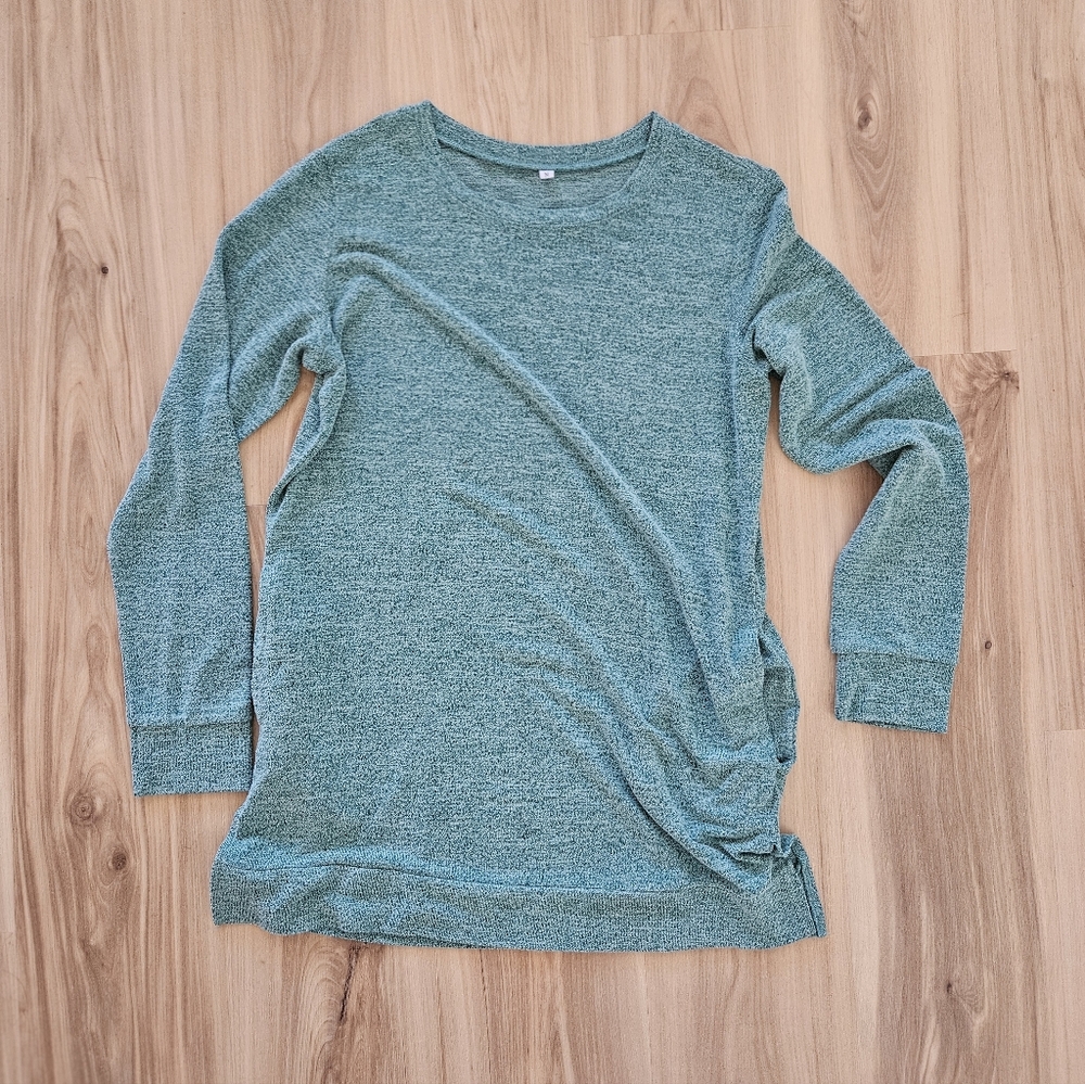 Green Long Sleeve Knit Tunic Top